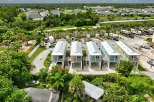 300 NE Coastal Dr, Jensen Beach, FL 34957 - Photo 29