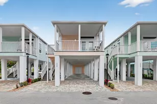 300 NE Coastal Dr, Jensen Beach, FL 34957 - Photo 3