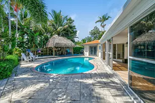 8110 W Lake Dr, West Palm Beach, FL 33406 - Photo 3