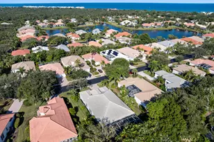 889 Island Club Square, Vero Beach, FL 32963 - Photo 43