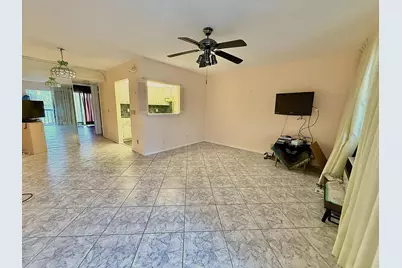 417 Markham S, Deerfield Beach, FL 33442 - Photo 3