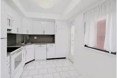 1739 Embassy Drive #202, West Palm Beach, FL 33401 - Photo 29