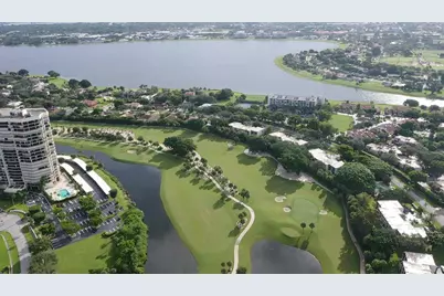 1739 Embassy Drive #202, West Palm Beach, FL 33401 - Photo 3