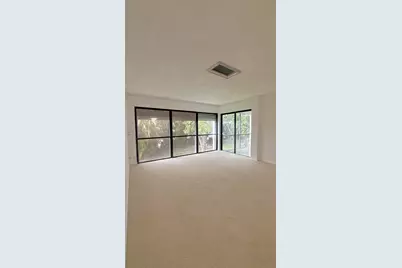 1739 Embassy Drive #202, West Palm Beach, FL 33401 - Photo 7