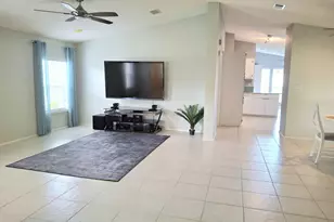 8483 Schefflera Ct, Port Saint Lucie, FL 34952 - Photo 3