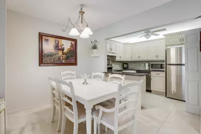 319 Pine Ridge Circle #B1, Greenacres, FL 33463 - Photo 5