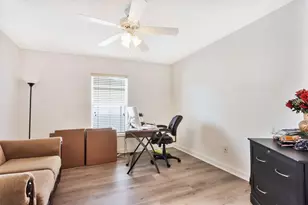 2548 SW Edgarce St, Port Saint Lucie, FL 34953 - Photo 13