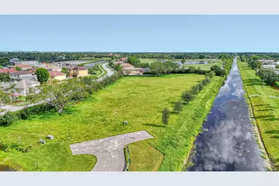 3102 Greenbriar Boulevard, Wellington, FL 33414 - Photo 3