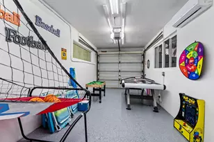 1621 NE 63rd Ct, Fort Lauderdale, FL 33334 - Photo 25