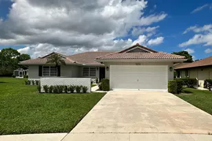 10723 Greentrail Dr S, Boynton Beach, FL 33436 - Photo 1