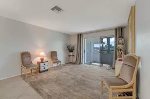 2775 Dudley Dr W, West Palm Beach, FL 33415 - Photo 7