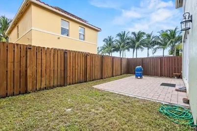 3325 Elizabeth Place S, Lake Worth, FL 33461 - Photo 37