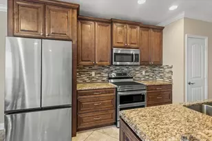 3325 Elizabeth Pl S, Lake Worth, FL 33461 - Photo 17