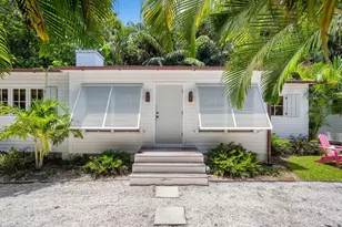 918 NE 5th St, Delray Beach, FL 33483 - Photo 1