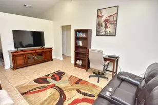 220 W Arbor Ave, Port Saint Lucie, FL 34952 - Photo 7