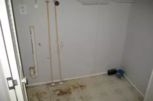 8504 Marlberry Ct, Port Saint Lucie, FL 34952 - Photo 7