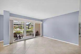 1100 Surf Rd, Riviera Beach, FL 33404 - Photo 15