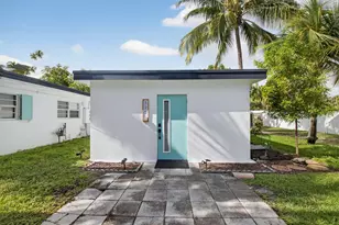 325 De Carie St, Delray Beach, FL 33444 - Photo 35