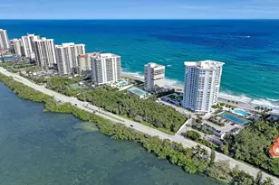 5200 N Ocean Dr, Riviera Beach, FL 33404 - Photo 39