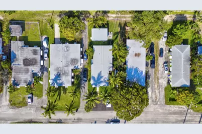 325 E Decarie Street, Delray Beach, FL 33444 - Photo 29