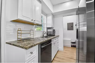 325 E Decarie Street, Delray Beach, FL 33444 - Photo 57