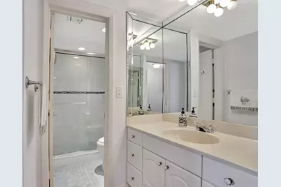 1069 Hillsboro Mile #Unit 705, Pompano Beach, FL 33062 - Photo 9