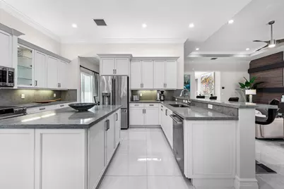 8282 Pyramid Peak Lane, Boynton Beach, FL 33473 - Photo 13