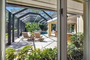 18462 SE Old Trail Dr W, Jupiter, FL 33478 - Photo 9