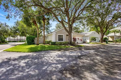 15 Admirals Court, Palm Beach Gardens, FL 33418 - Photo 3