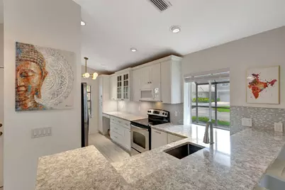 15 Admirals Court, Palm Beach Gardens, FL 33418 - Photo 7