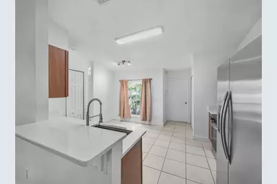 5323 NW Perez Court, Port Saint Lucie, FL 34983 - Photo 9