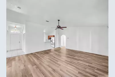 5323 NW Perez Court, Port Saint Lucie, FL 34983 - Photo 5