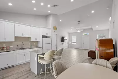 1825 SW Effland Avenue, Port Saint Lucie, FL 34953 - Photo 13