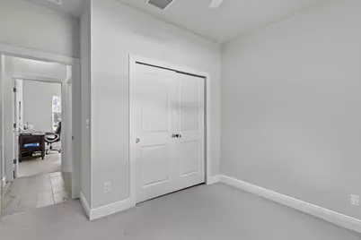 1825 SW Effland Avenue, Port Saint Lucie, FL 34953 - Photo 19