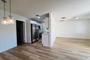 11877 Sturbridge Ln, Wellington, FL 33414 - Photo 7