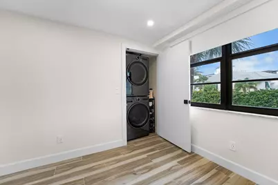 911 Ocean Drive #201, North Palm Beach, FL 33408 - Photo 5