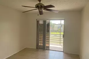 100 Village Green Cir E, Lake Worth, FL 33461 - Photo 9