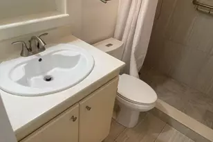 100 Village Green Cir E, Lake Worth, FL 33461 - Photo 15