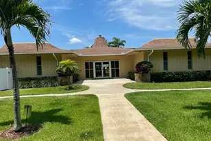 100 Village Green Cir E, Lake Worth, FL 33461 - Photo 23