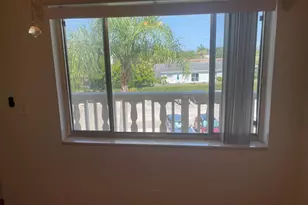 100 Village Green Cir E, Lake Worth, FL 33461 - Photo 13