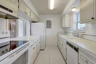 148 Yacht Club Dr, North Palm Beach, FL 33408 - Photo 11