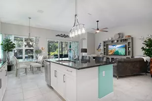 2652 Conifer Dr, Fort Pierce, FL 34951 - Photo 7