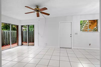 1876 Fairview Villas Drive #3, Palm Springs, FL 33406 - Photo 7