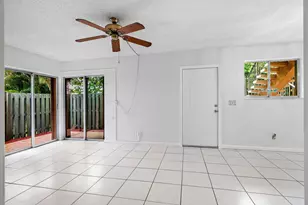 1876 Fairview Villas Dr, West Palm Beach, FL 33406 - Photo 7