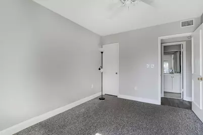 2600 S Kanner Highway #Q8, Stuart, FL 34994 - Photo 23