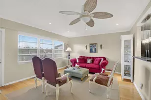 125 Suffolk C, Boca Raton, FL 33434 - Photo 11