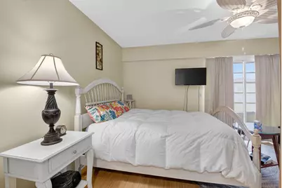 125 Suffolk C, Boca Raton, FL 33434 - Photo 15
