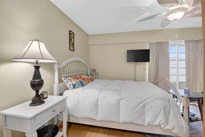 125 Suffolk C, Boca Raton, FL 33434 - Photo 15