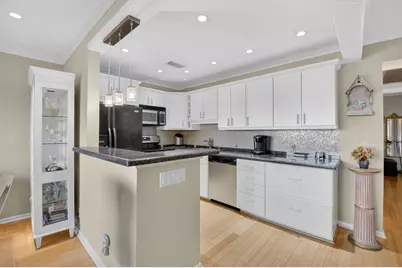 125 Suffolk C, Boca Raton, FL 33434 - Photo 3