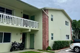 658 NE 6th Ct, Boynton Beach, FL 33435 - Photo 5